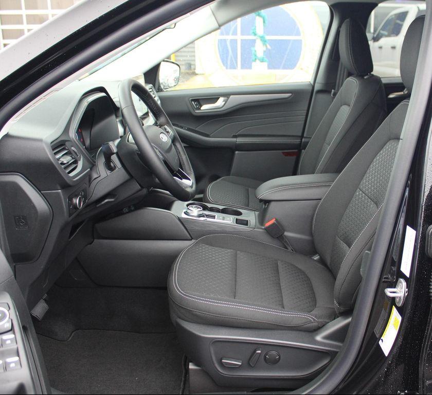 new 2025 Ford Escape car, priced at $29,360