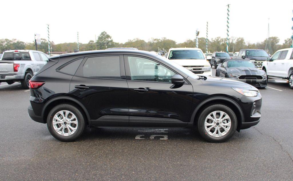 new 2025 Ford Escape car, priced at $29,360