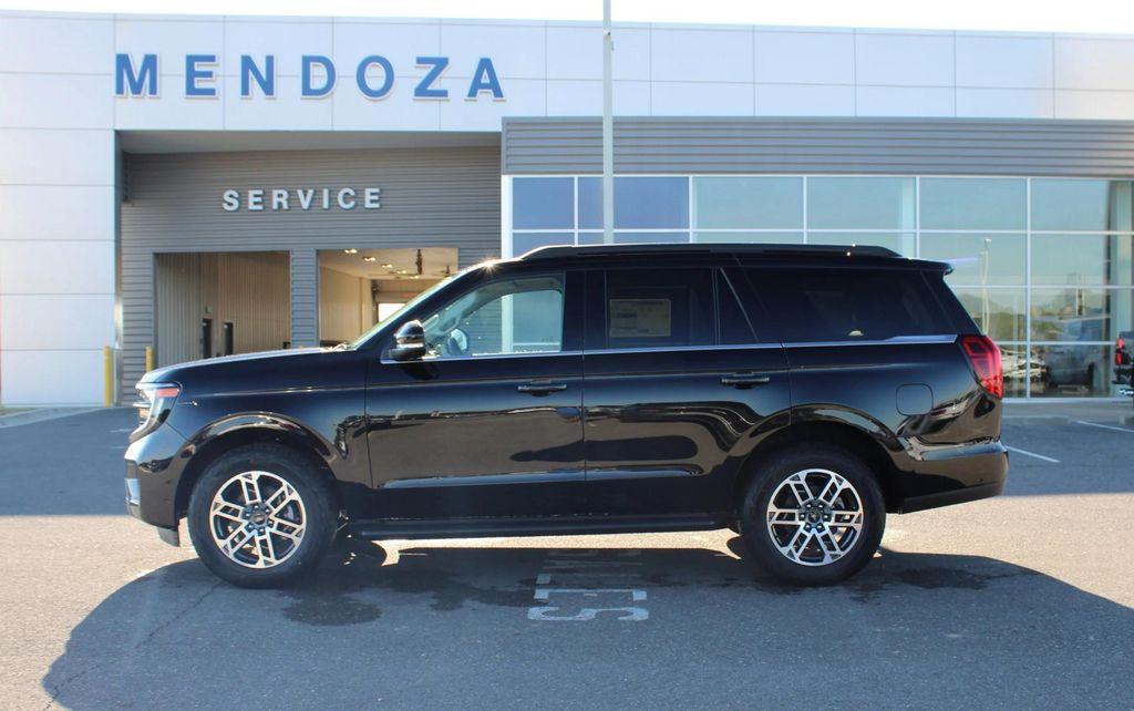 new 2025 Ford Expedition car, priced at $72,485