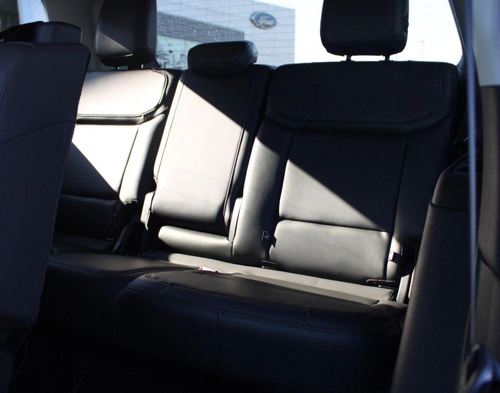 new 2025 Ford Expedition car, priced at $72,485