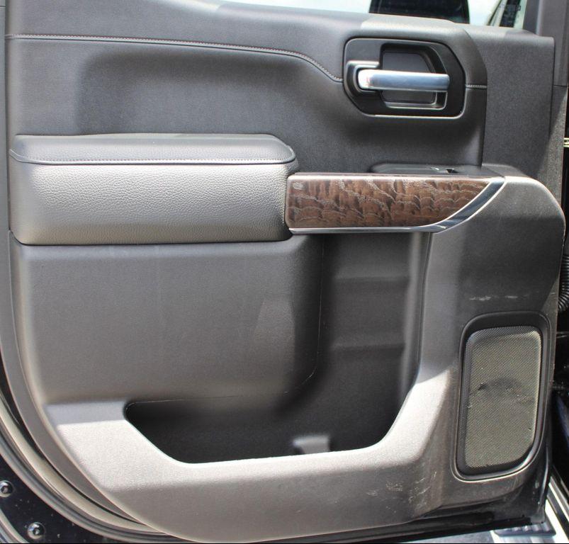 used 2021 GMC Sierra 1500 car, priced at $40,577
