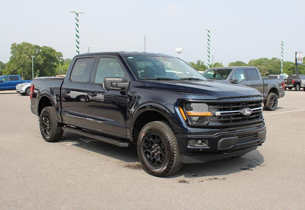 new 2024 Ford F-150 car, priced at $51,555