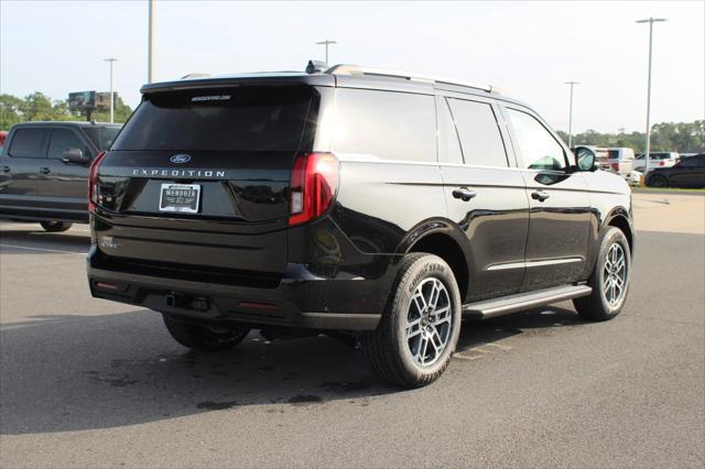 new 2025 Ford Expedition car, priced at $68,210