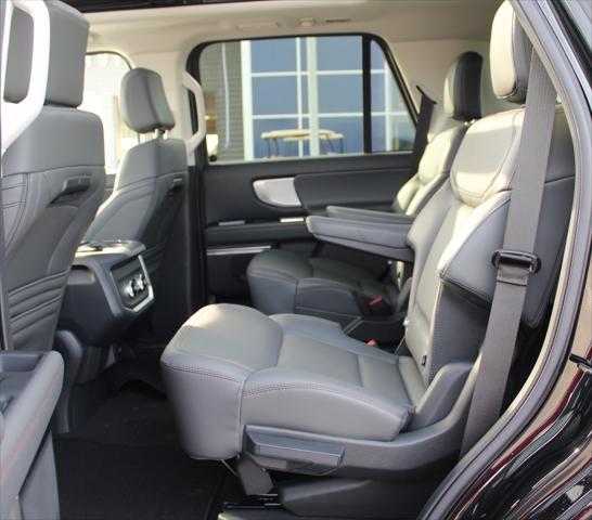 new 2025 Ford Expedition car, priced at $68,210