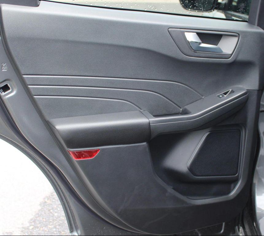 new 2025 Ford Escape car, priced at $27,075