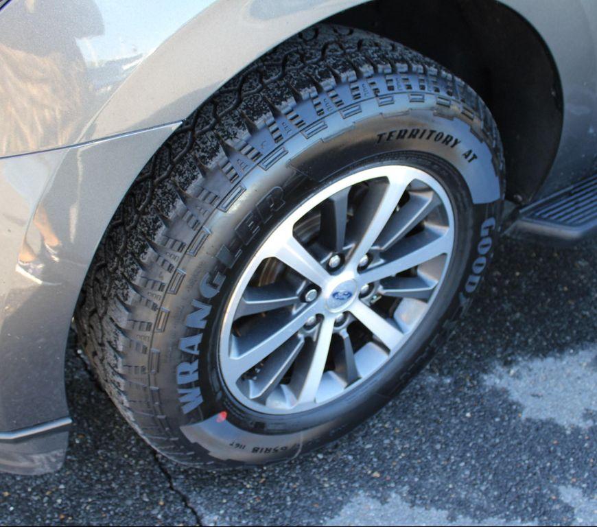 used 2020 Ford Expedition car, priced at $35,997