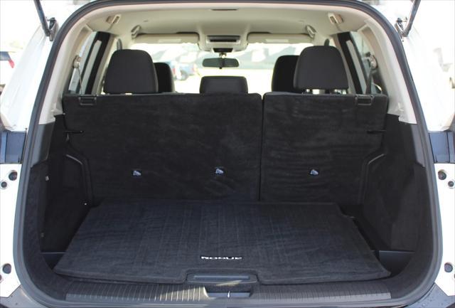 used 2022 Nissan Rogue car, priced at $20,977