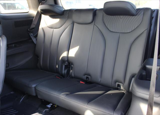 used 2025 Hyundai Palisade car, priced at $47,977