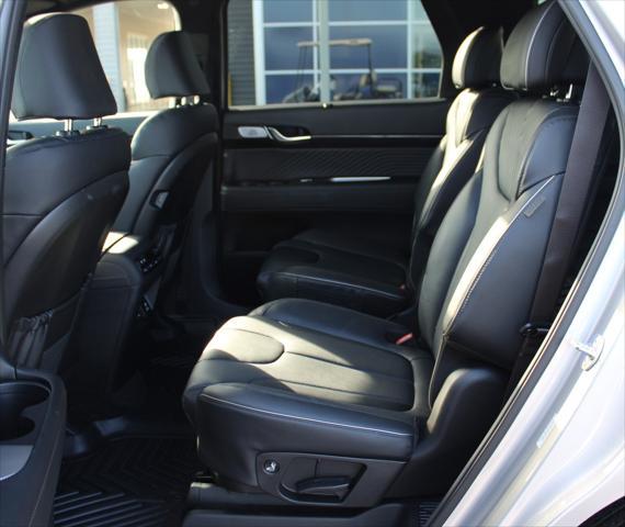 used 2025 Hyundai Palisade car, priced at $47,977