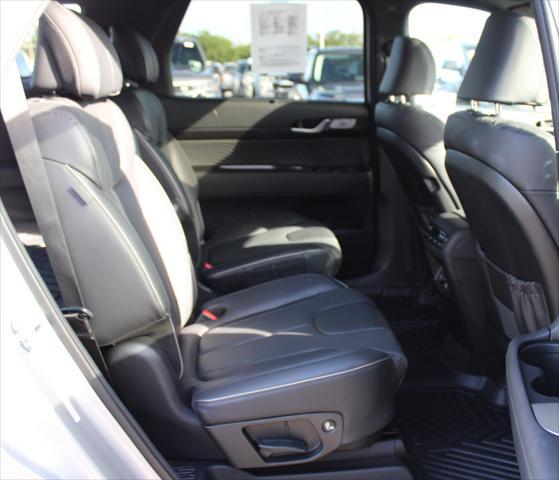 used 2025 Hyundai Palisade car, priced at $47,977