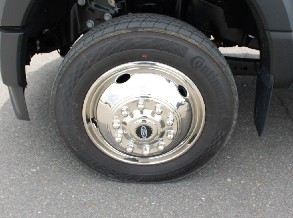 new 2025 Ford F-450 car, priced at $83,975