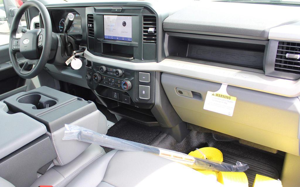 new 2025 Ford F-450 car, priced at $83,975