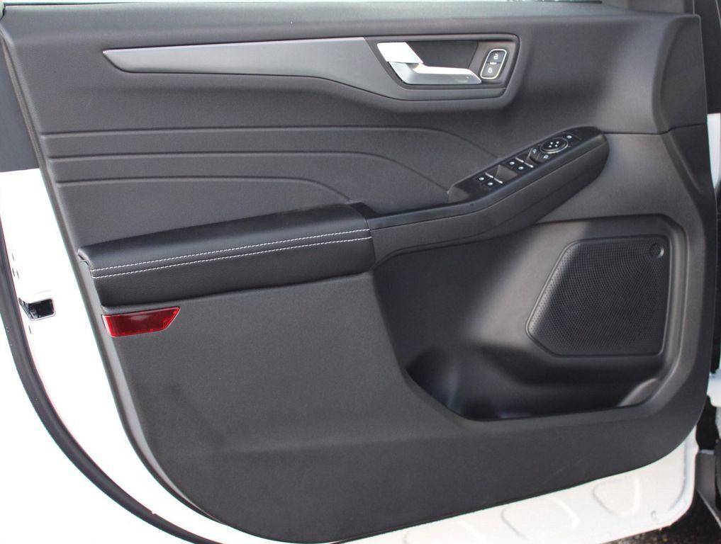 new 2025 Ford Escape PHEV car, priced at $34,890