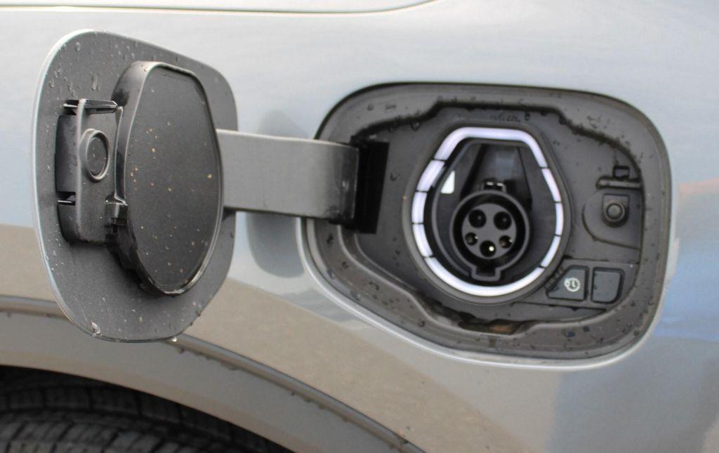 new 2025 Ford Escape PHEV car, priced at $38,425