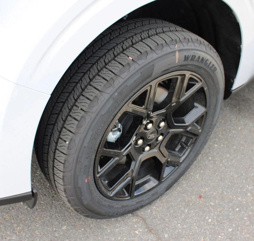 new 2025 Ford Maverick car, priced at $38,760