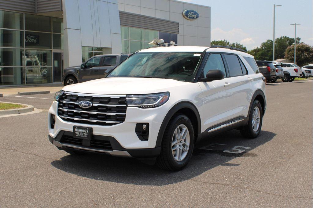 new 2025 Ford Explorer car, priced at $46,200