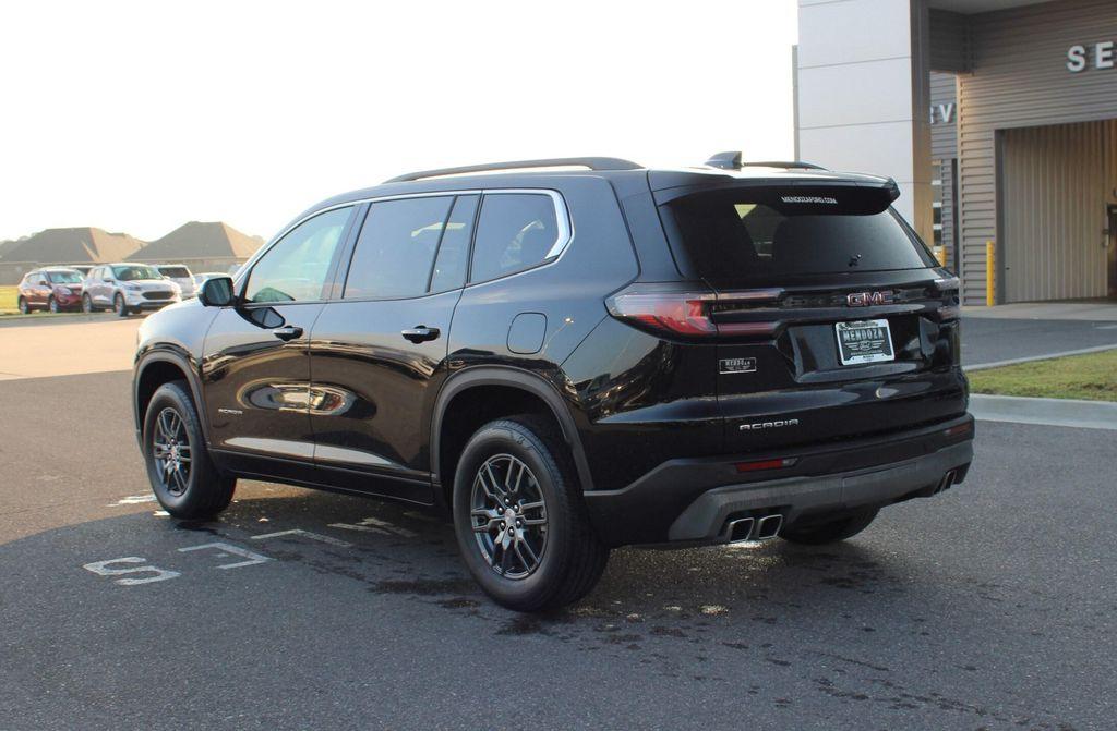 used 2025 GMC Acadia car, priced at $36,997