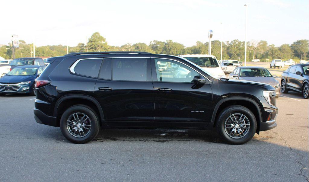 used 2025 GMC Acadia car, priced at $36,997