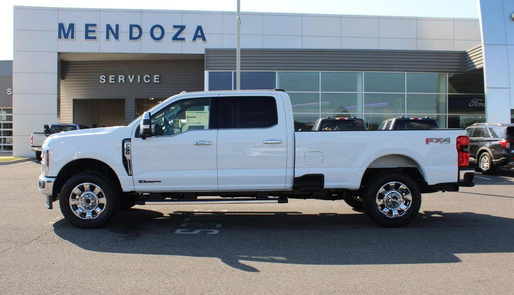 new 2025 Ford F-250 car, priced at $75,335