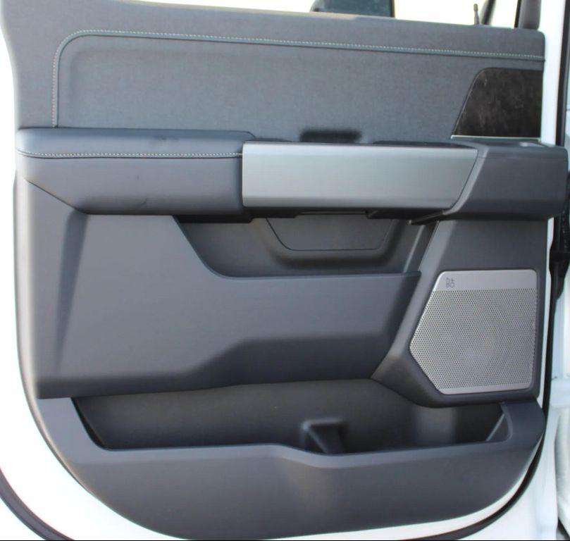 new 2025 Ford F-250 car, priced at $75,335