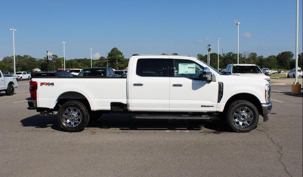new 2025 Ford F-250 car, priced at $75,335