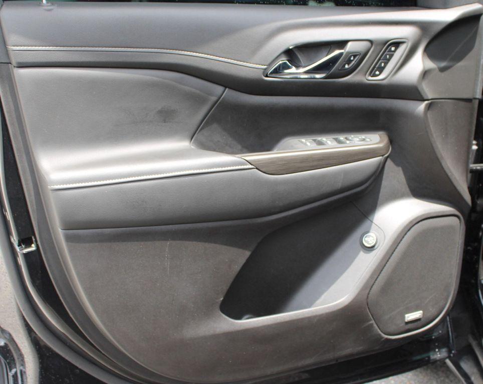 used 2022 GMC Acadia car, priced at $22,997