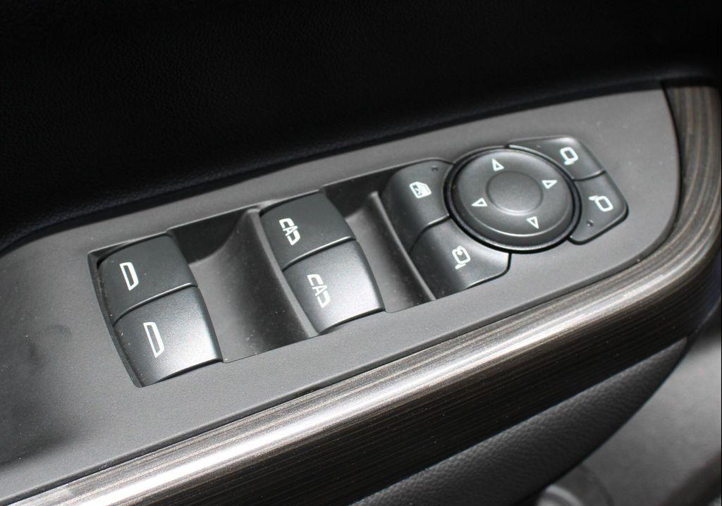 used 2022 GMC Acadia car, priced at $22,997