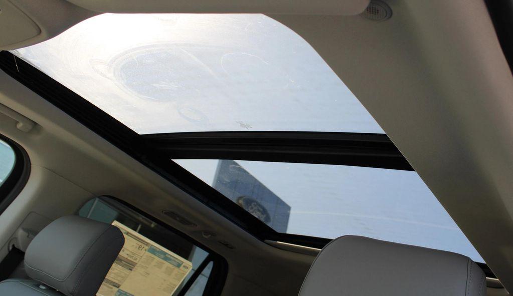 new 2025 Ford Expedition Max car, priced at $73,320