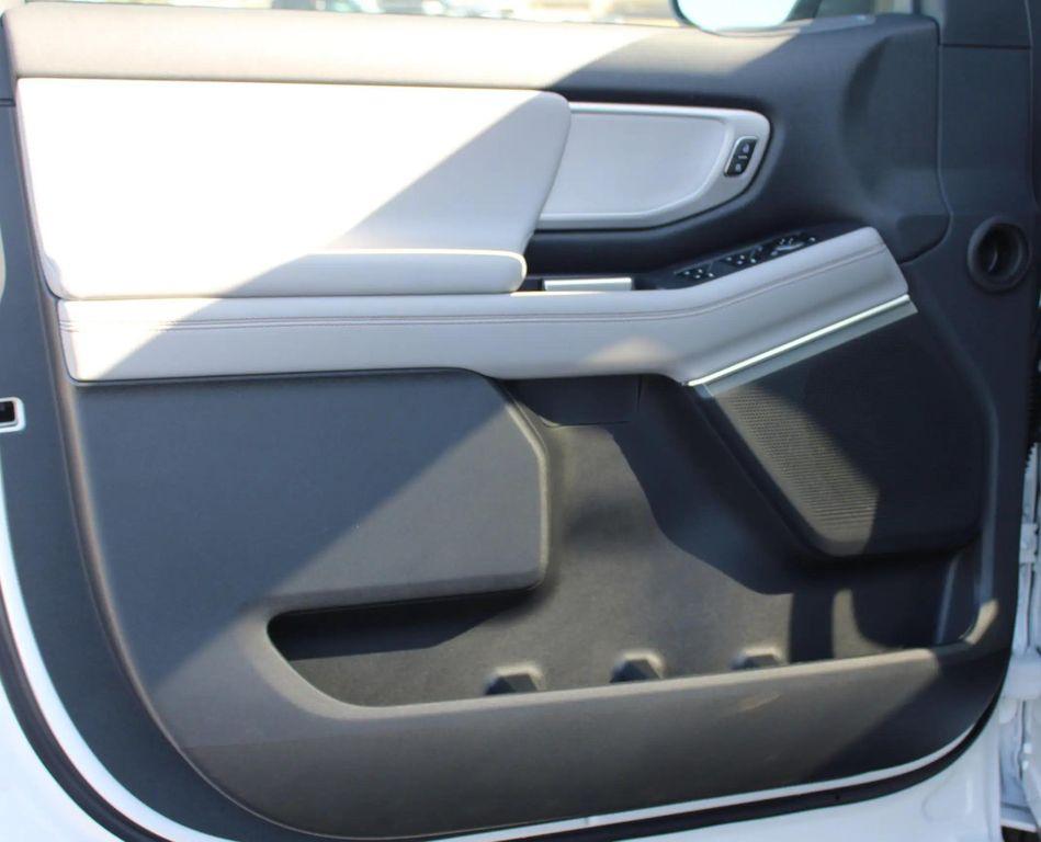 new 2025 Ford Expedition Max car, priced at $73,320