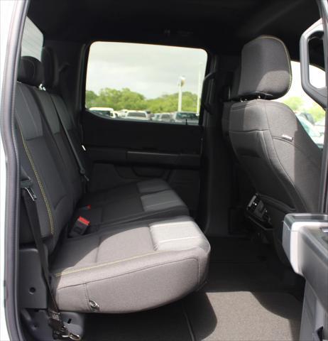 new 2025 Ford F-150 car, priced at $52,595
