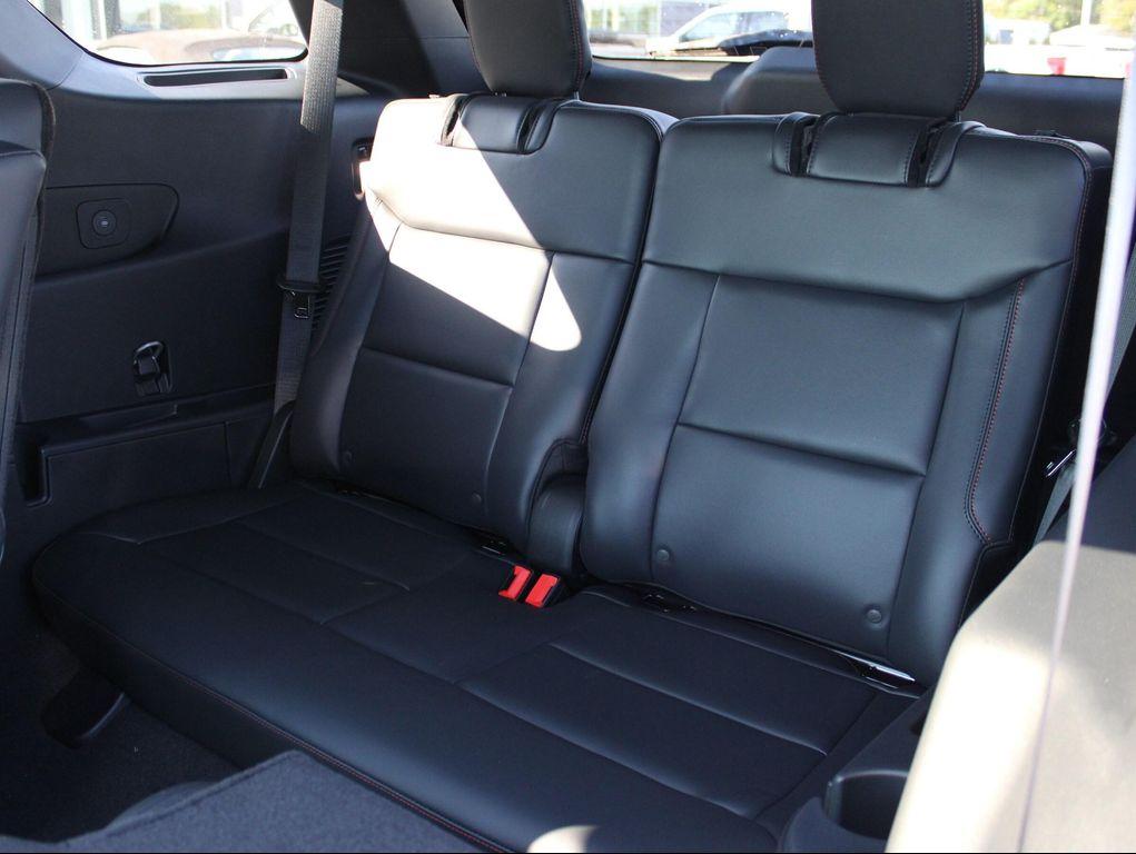 new 2025 Ford Explorer car, priced at $59,915