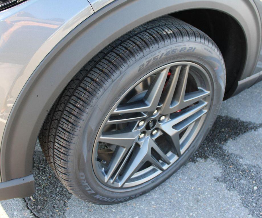 new 2025 Ford Explorer car, priced at $59,915