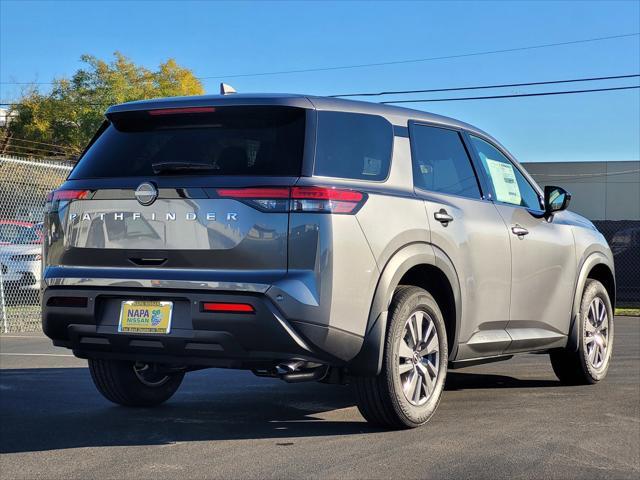 new 2025 Nissan Pathfinder car, priced at $39,010