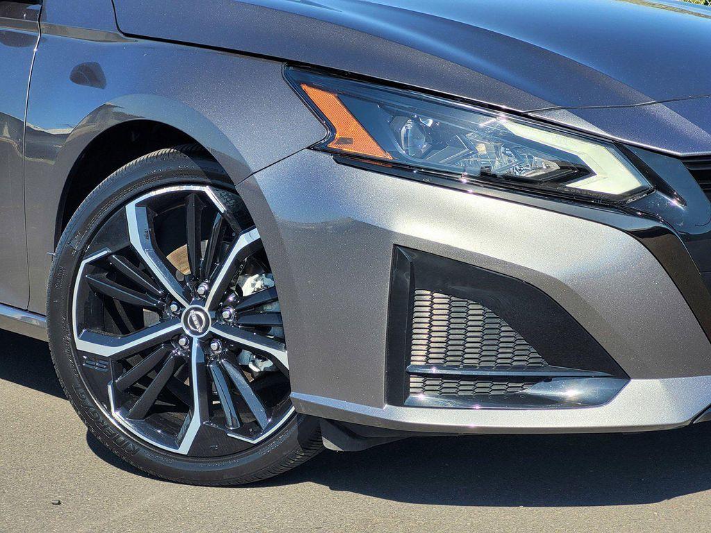 used 2023 Nissan Altima car, priced at $25,995