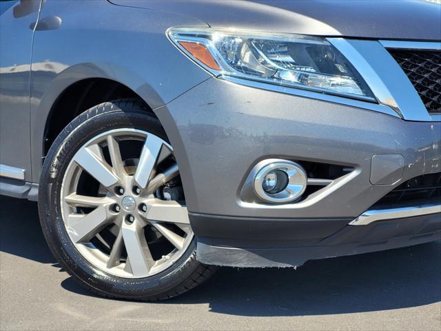 used 2016 Nissan Pathfinder car, priced at $17,995