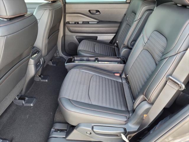 new 2025 Nissan Pathfinder car, priced at $46,595