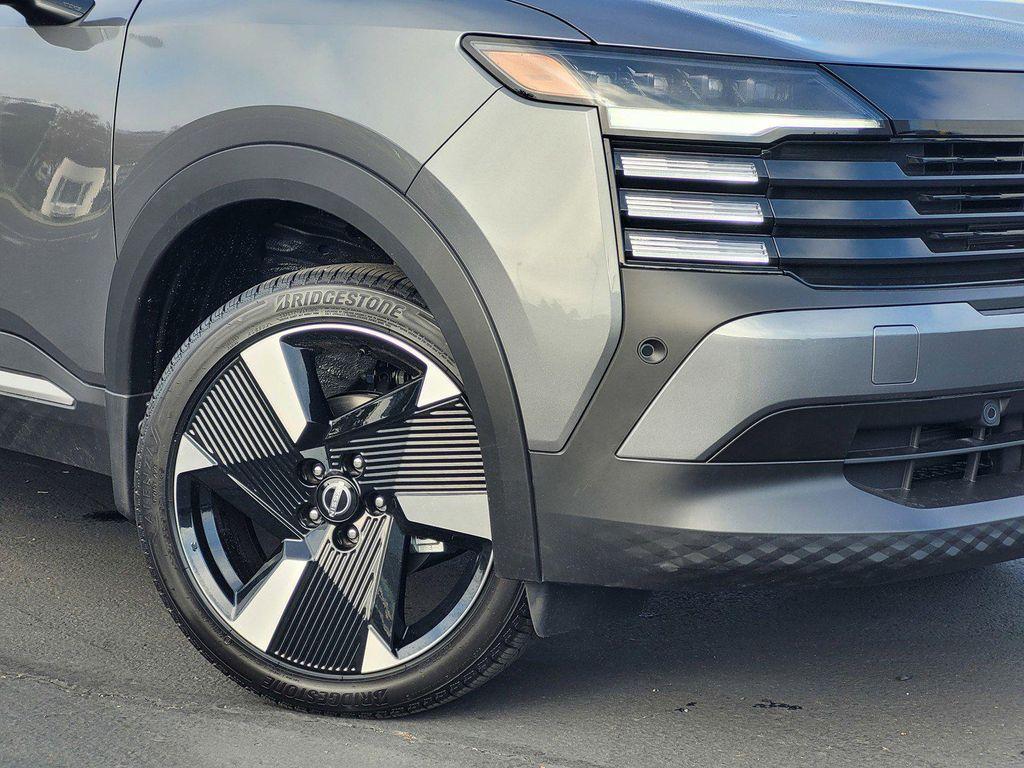 new 2026 Nissan Kicks car, priced at $29,885