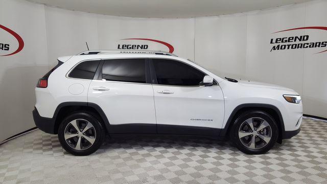 used 2019 Jeep Cherokee car, priced at $15,500