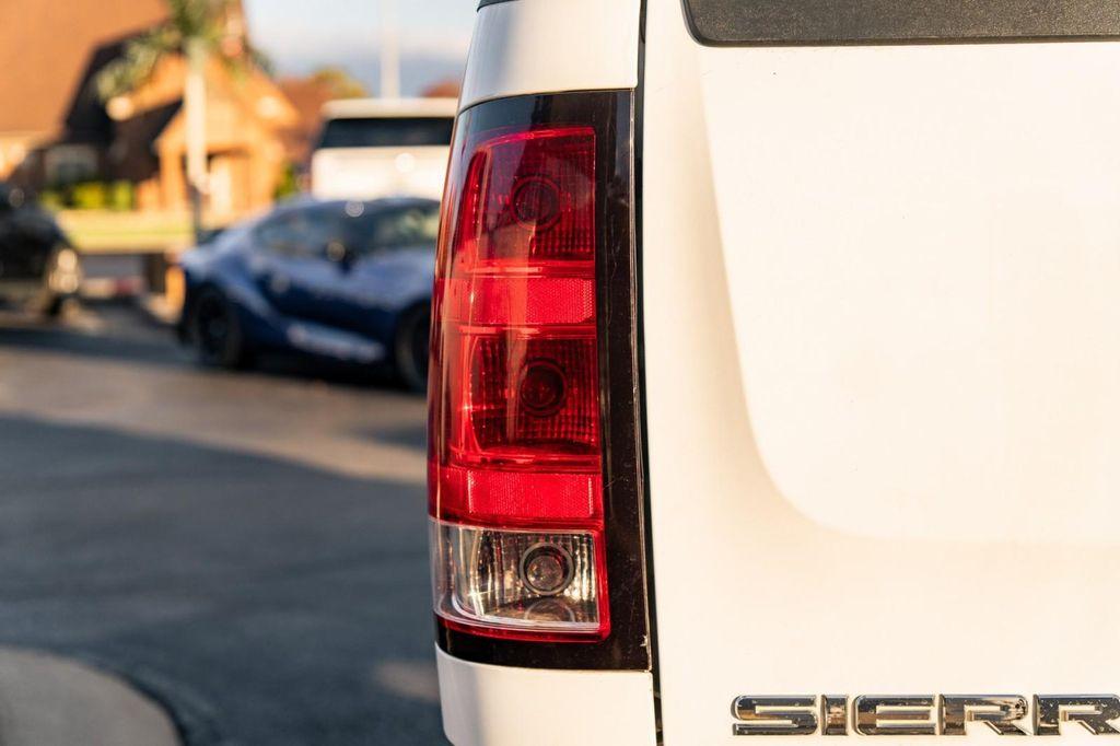 used 2013 GMC Sierra 2500 car, priced at $26,900