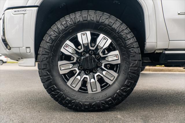 used 2024 GMC Sierra 2500 car, priced at $78,900