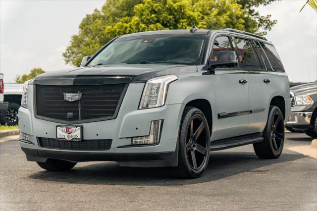 used 2016 Cadillac Escalade car, priced at $28,900