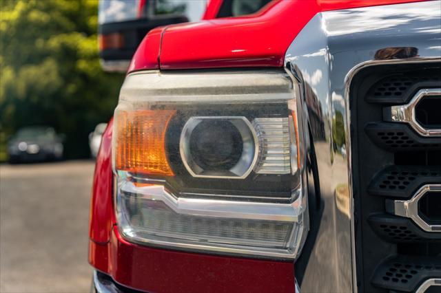 used 2015 GMC Sierra 2500 car, priced at $31,900