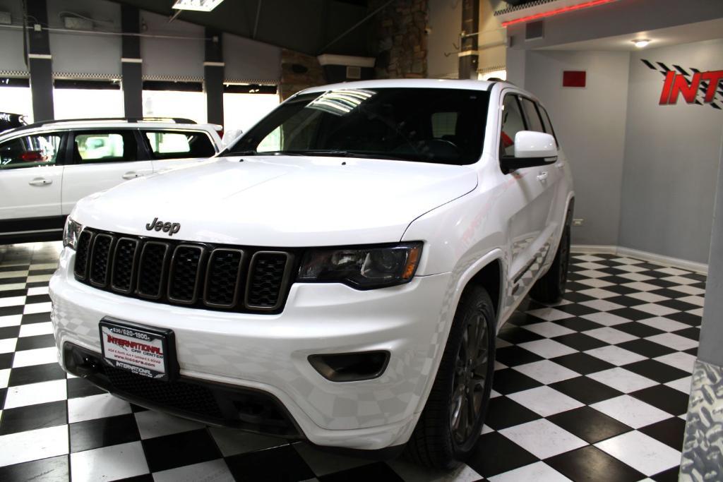 used 2017 Jeep Grand Cherokee car, priced at $17,490