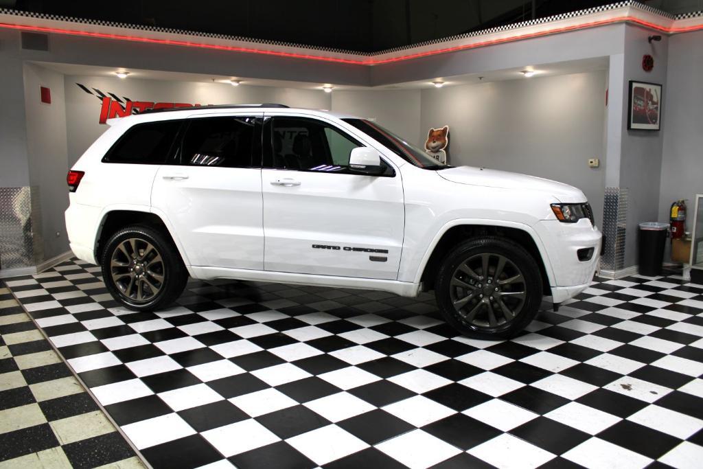 used 2017 Jeep Grand Cherokee car, priced at $17,490