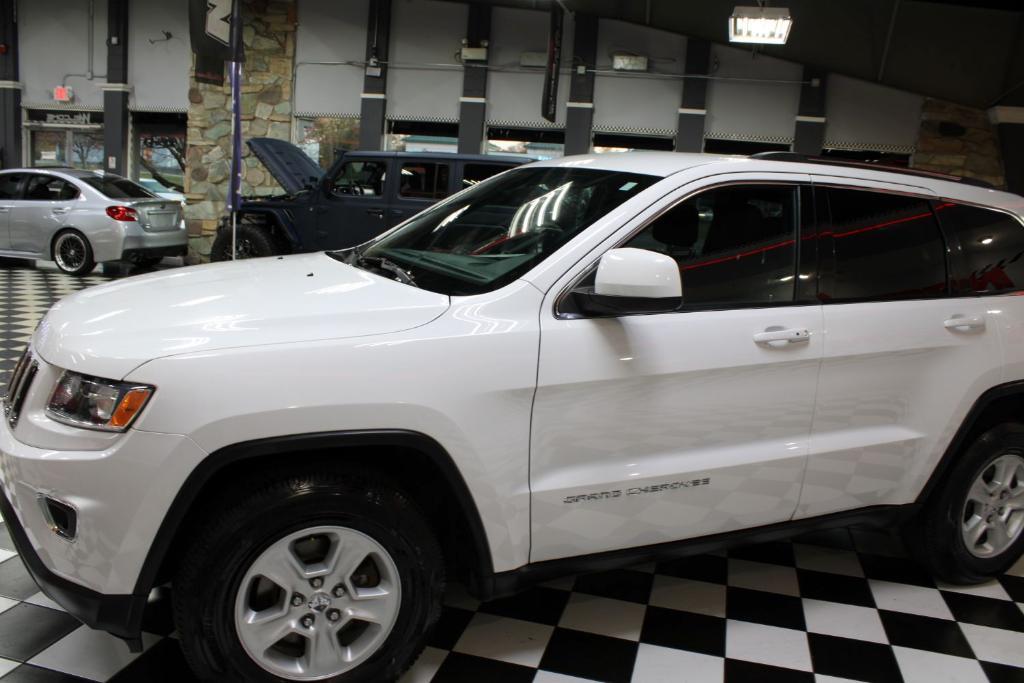 used 2015 Jeep Grand Cherokee car, priced at $12,990