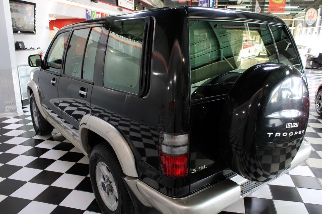 used 2002 Isuzu Trooper car, priced at $4,995