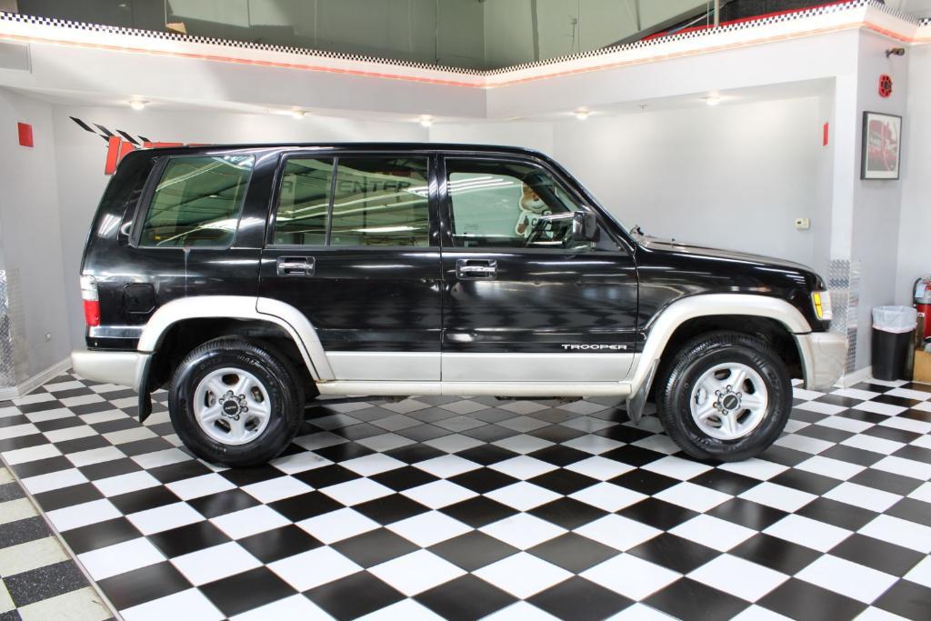 used 2002 Isuzu Trooper car, priced at $4,995