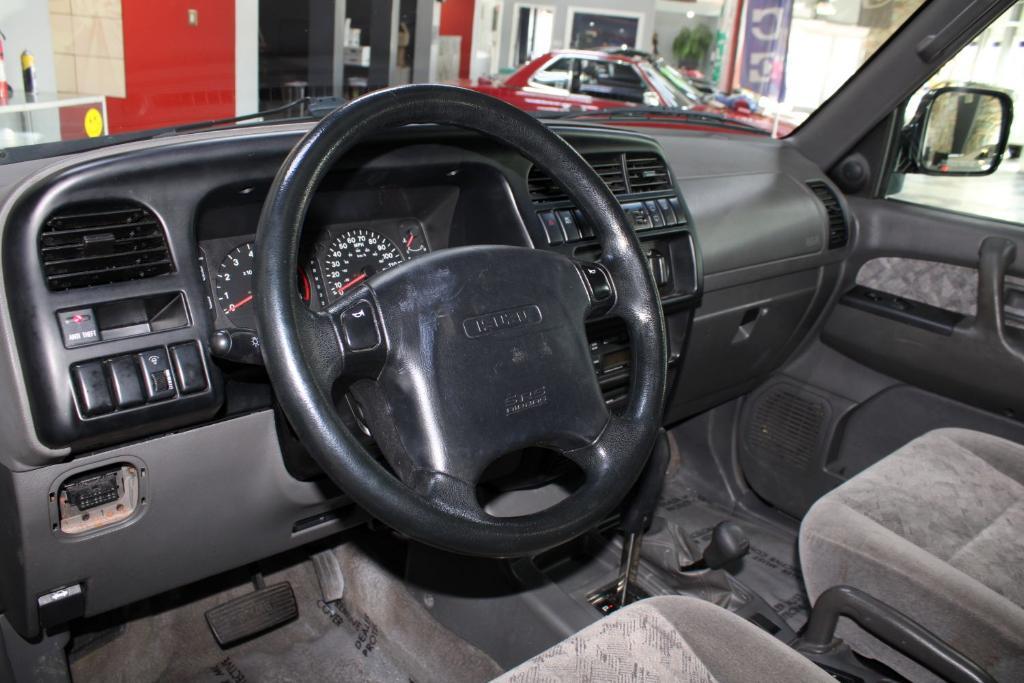 used 2002 Isuzu Trooper car, priced at $4,995