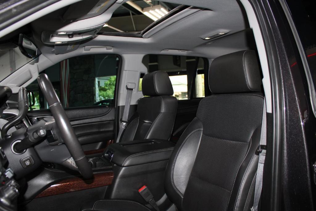 used 2015 GMC Yukon car, priced at $23,990