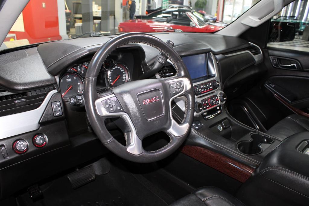 used 2016 GMC Yukon XL car